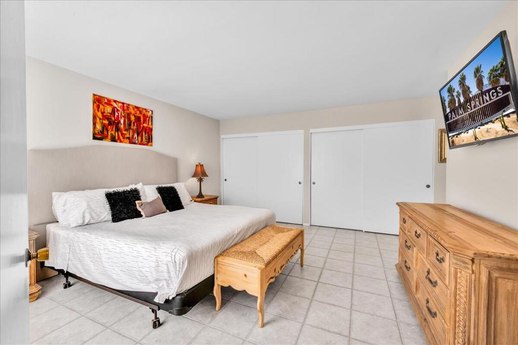 Sommerset So. Palm D - Residential Lease
