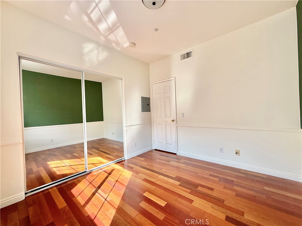 NOrth Park Square - Residential Lease