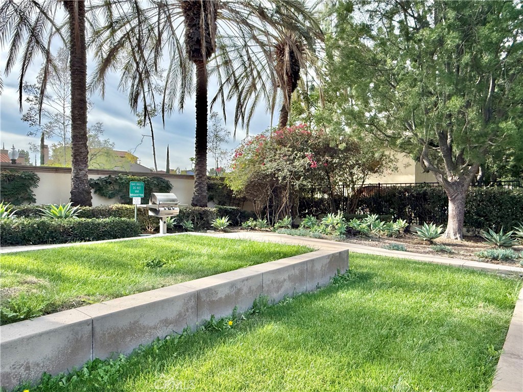 NOrth Park Square - Residential Lease