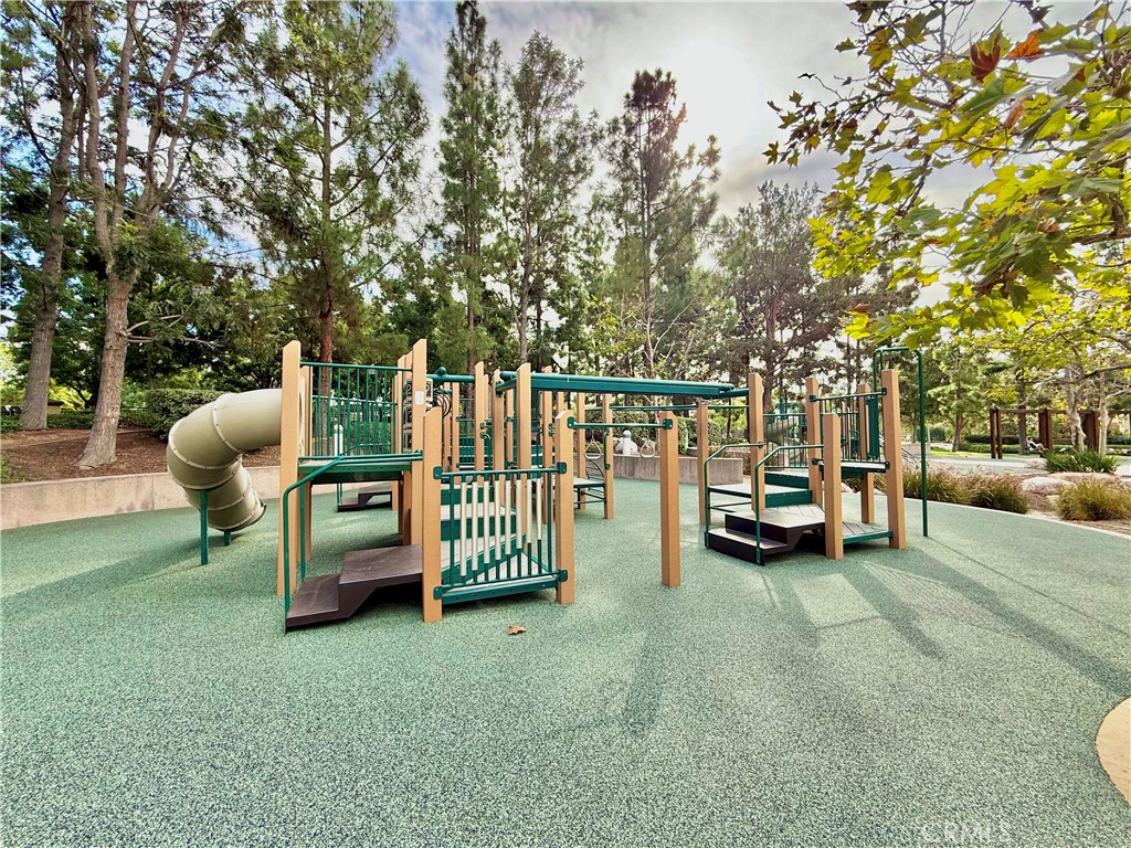 NOrth Park Square - Residential Lease