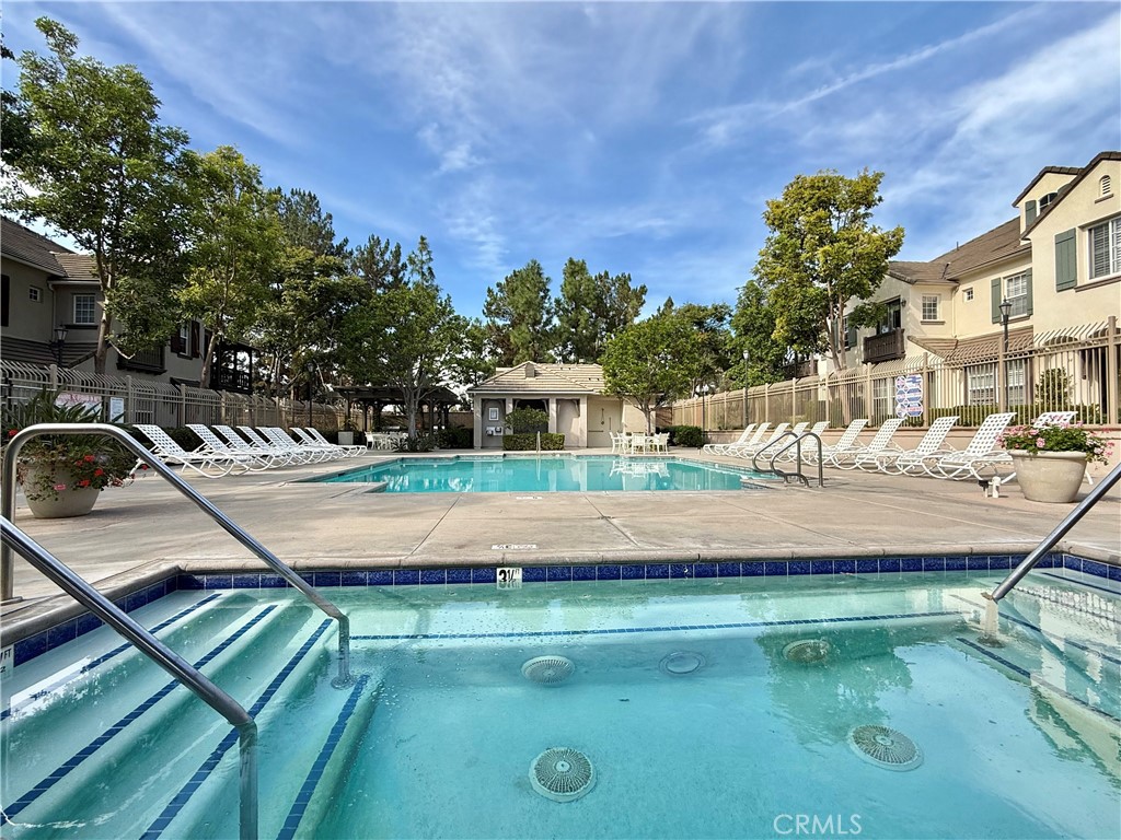 NOrth Park Square - Residential Lease