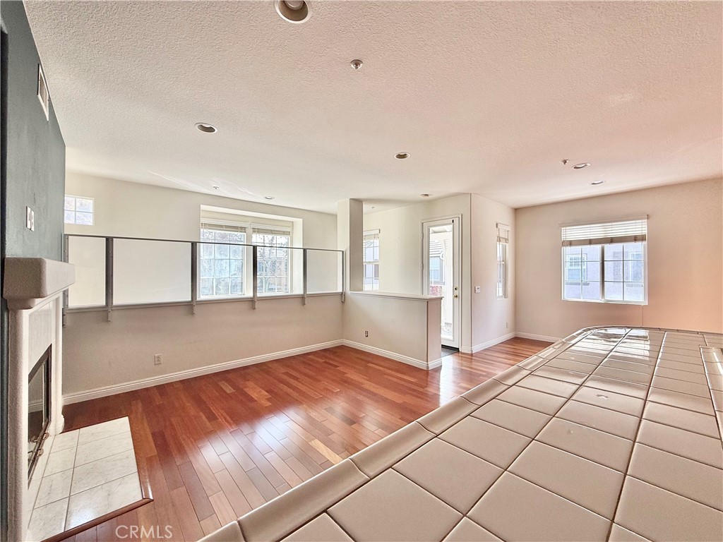 NOrth Park Square - Residential Lease