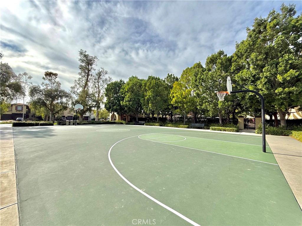 NOrth Park Square - Residential Lease