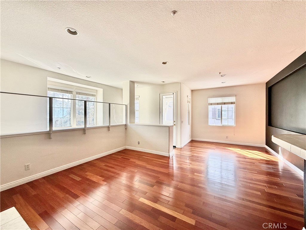 NOrth Park Square - Residential Lease