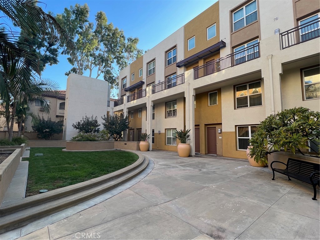 78 E Bay State Street 1E
