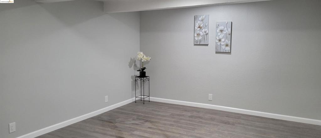 PLEASANTON - Residential