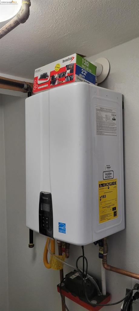 PLEASANTON - Residential