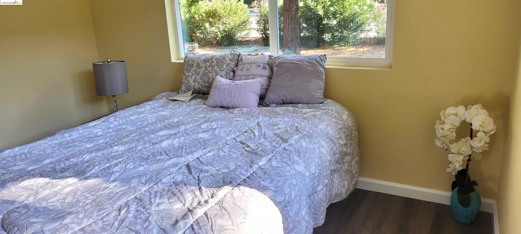 PLEASANTON - Residential