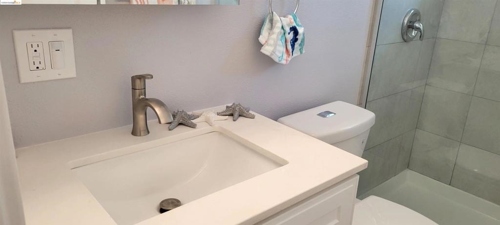 PLEASANTON - Residential