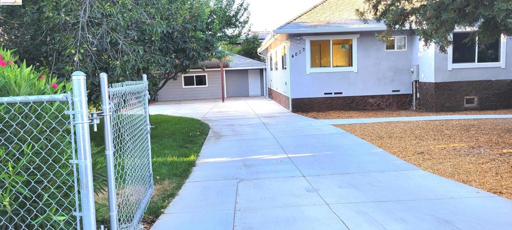 PLEASANTON - Residential