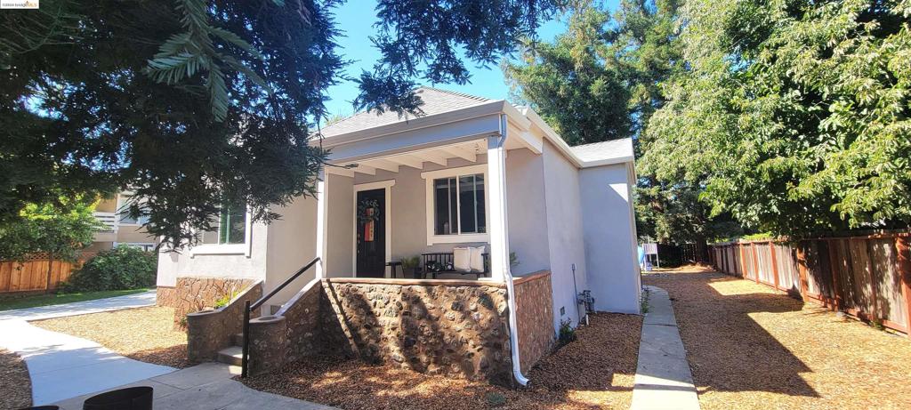 PLEASANTON - Residential