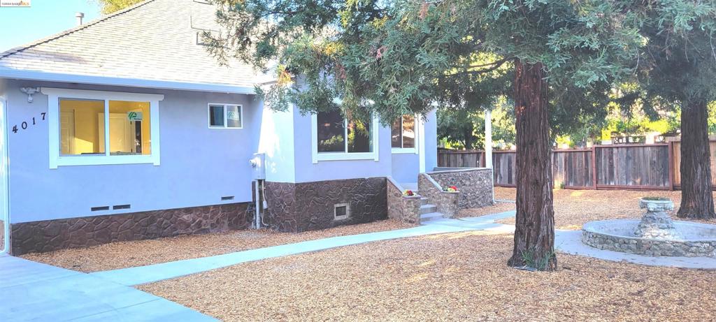 PLEASANTON - Residential