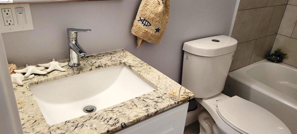 PLEASANTON - Residential