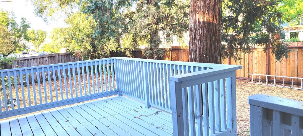 PLEASANTON - Residential