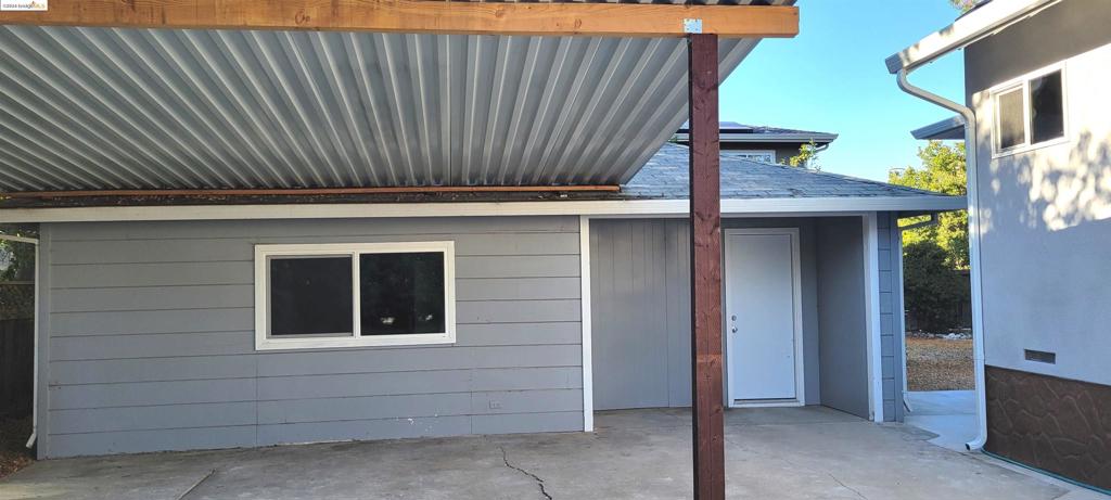 PLEASANTON - Residential