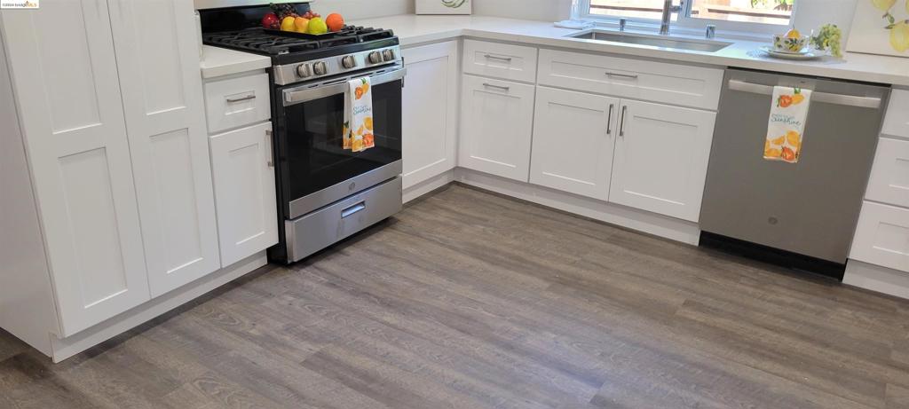 PLEASANTON - Residential