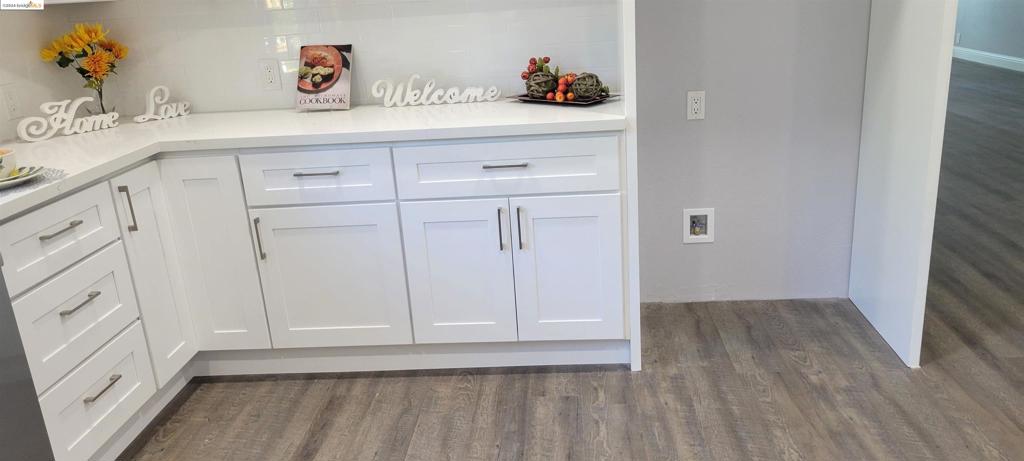 PLEASANTON - Residential