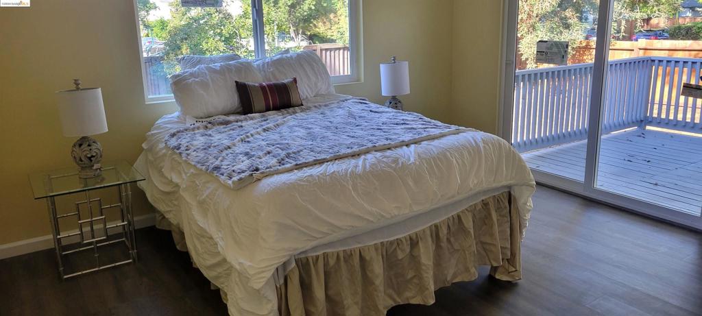 PLEASANTON - Residential