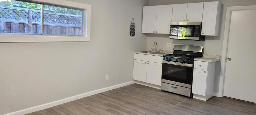 PLEASANTON - Residential