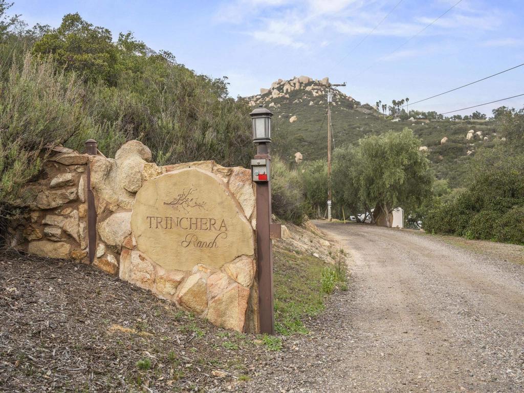 17922 Sierra Cielo Ln