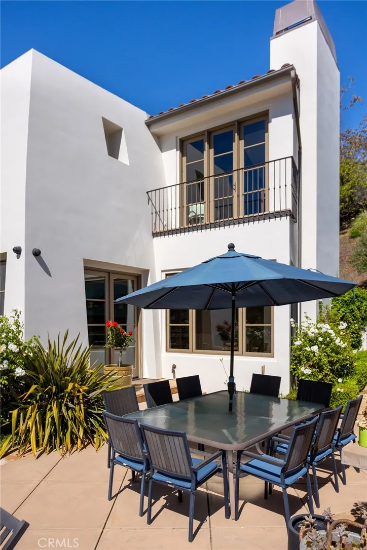 Malibu, California 90265, United States, 4 Bedrooms Bedrooms, ,5 BathroomsBathrooms,Residential,Active,209870