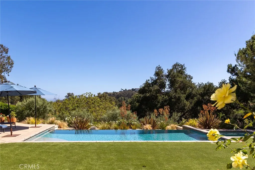 Malibu, California 90265, United States, 4 Bedrooms Bedrooms, ,5 BathroomsBathrooms,Residential,Active,209870