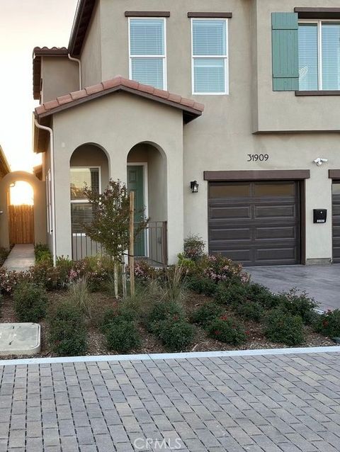 31909 Saint Joseph Ln Stanton CA 90680