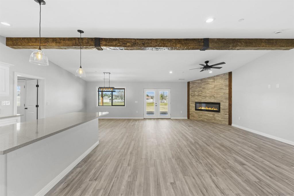 42247 Riverdale
