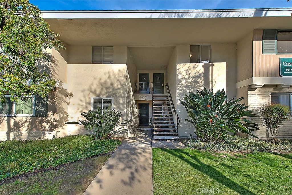 2014 Associated Road 12