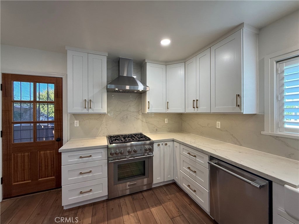 1328 W 13th