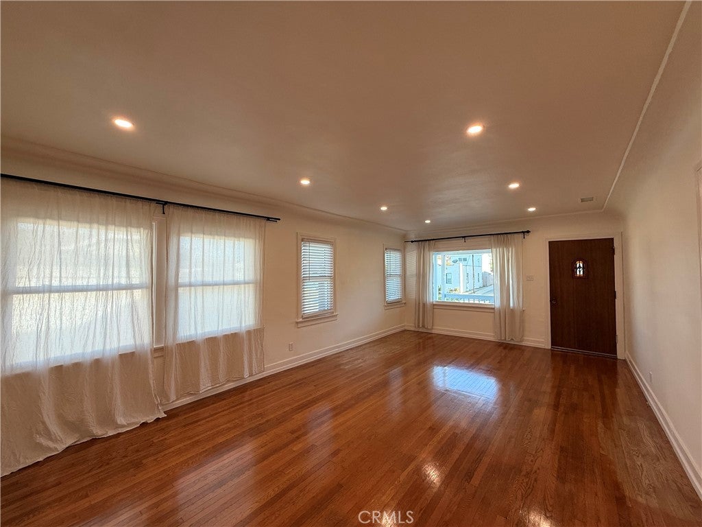 1328 W 13th