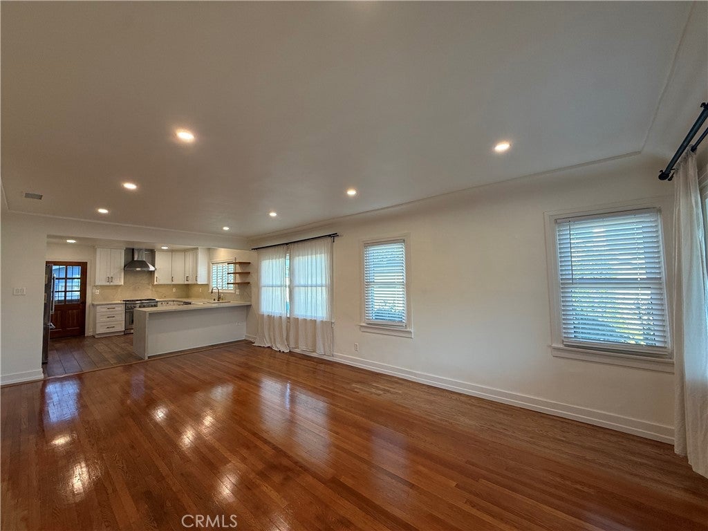 1328 W 13th
