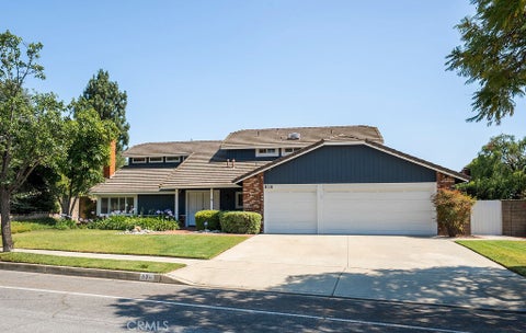 Photo of 636 Scottsbluff Drive, Claremont, CA 91711 (MLS # CV26134560)