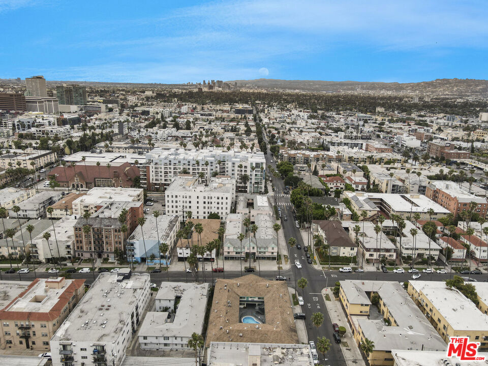 400 S Mariposa Avenue