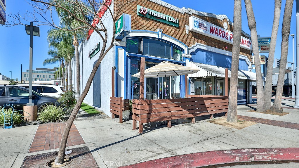 649 Long Beach Boulevard