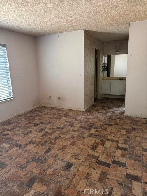 3166 Kilkenny Drive