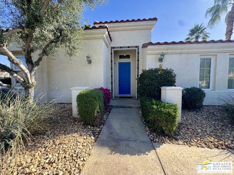 Photo of 57410 Via Vista Vista, La Quinta, CA 92253 (MLS # 26656893PS)
