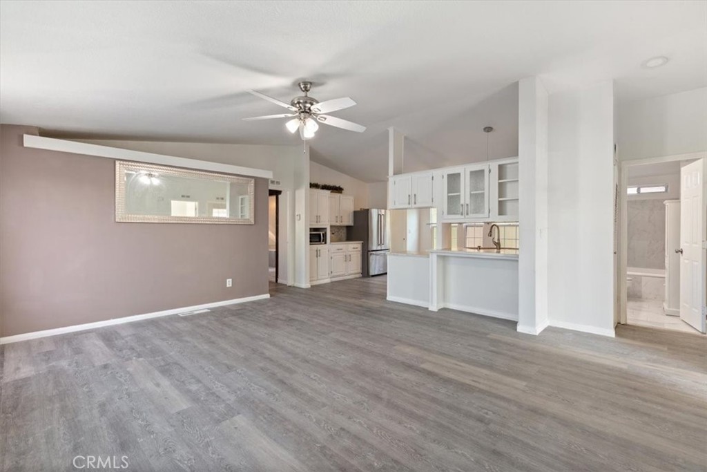 9080 Bloomfield Avenue 237