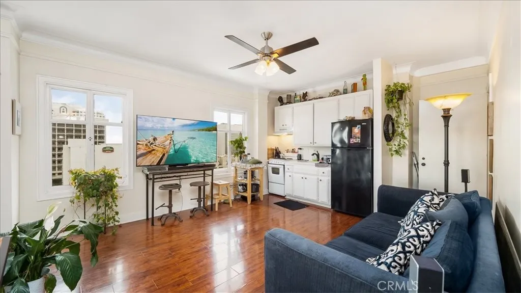 Long Beach, California 90802, United States, 1 Bedroom Bedrooms, ,1 BathroomBathrooms,Residential,Active,125233