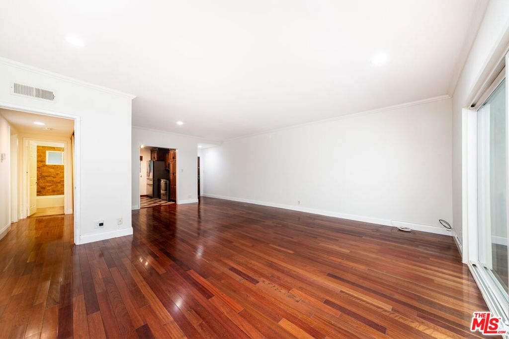 Photo of 1228 N La Cienega Boulevard #102, West Hollywood, CA 90069 (MLS # 26634855)