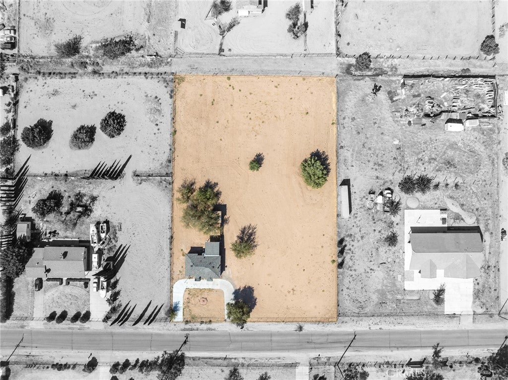 15594 Mission