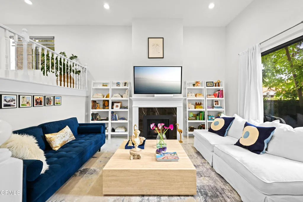 Property: 2450 E Del Mar Boulevard Unit 1,Pasadena, CA