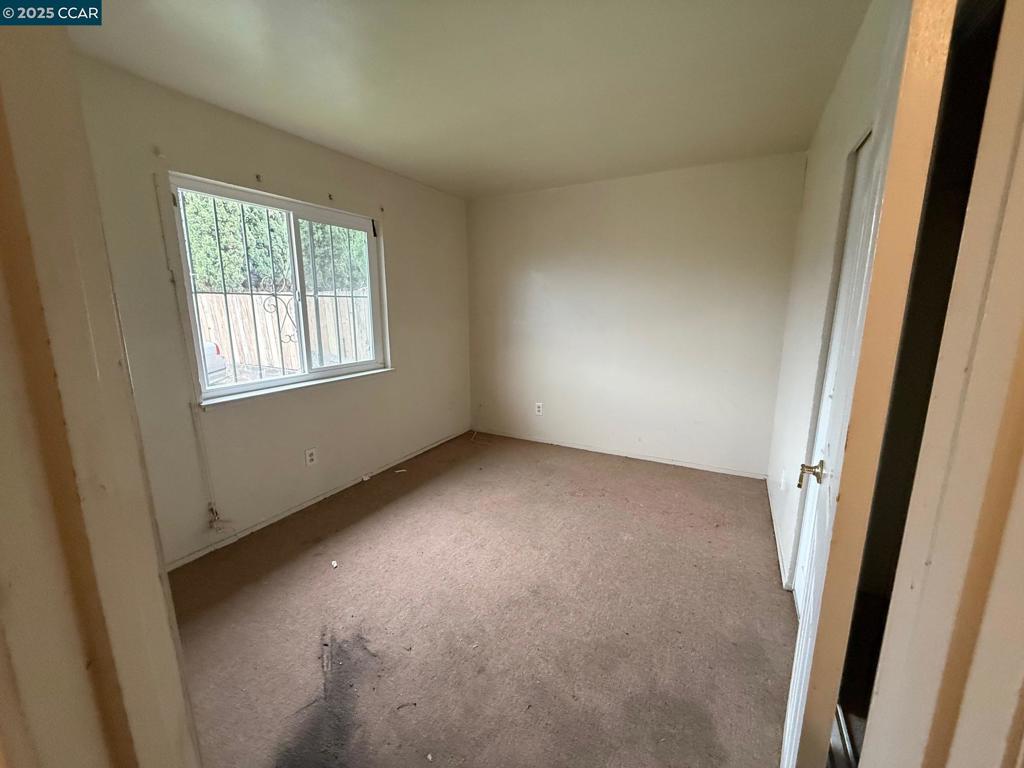 NORTH RICHMOND - Residential Income