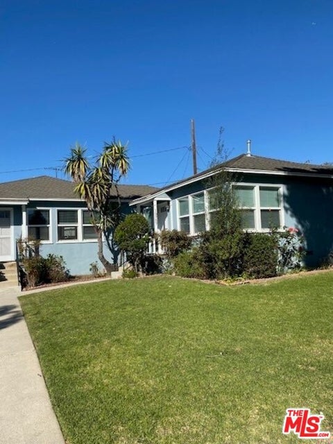 Photo of 10757 Galvin Street, Culver City, CA 90230 (MLS # 26906263)