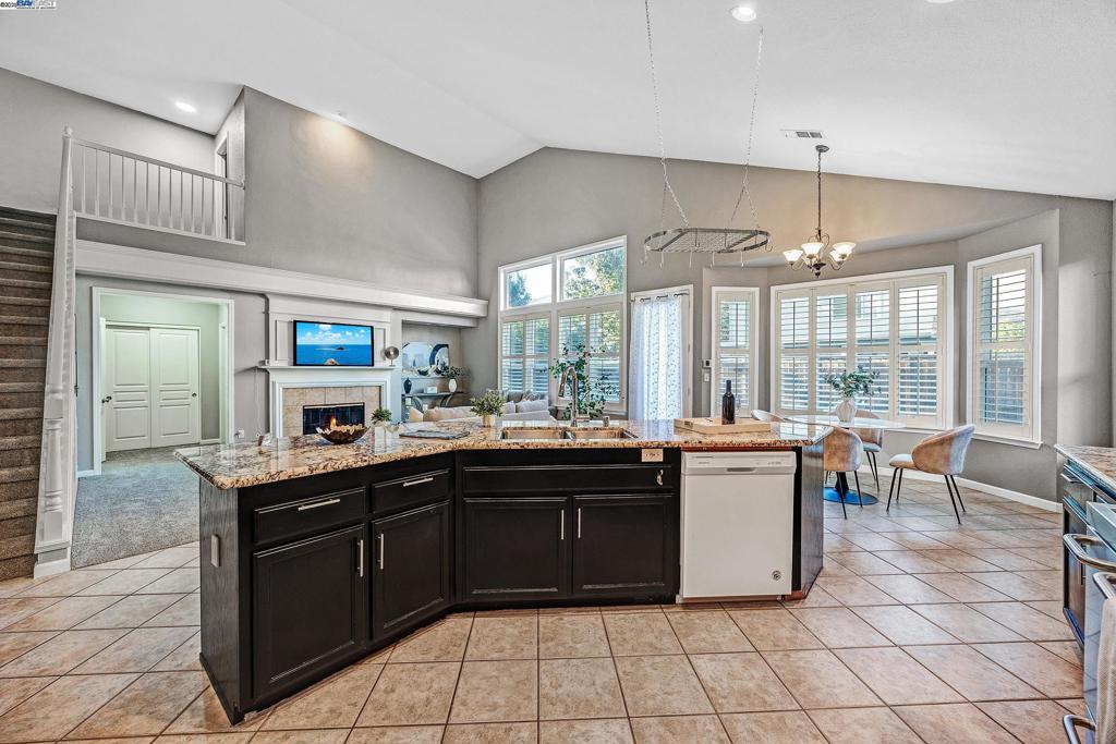 PULTE HORIZONS - Residential