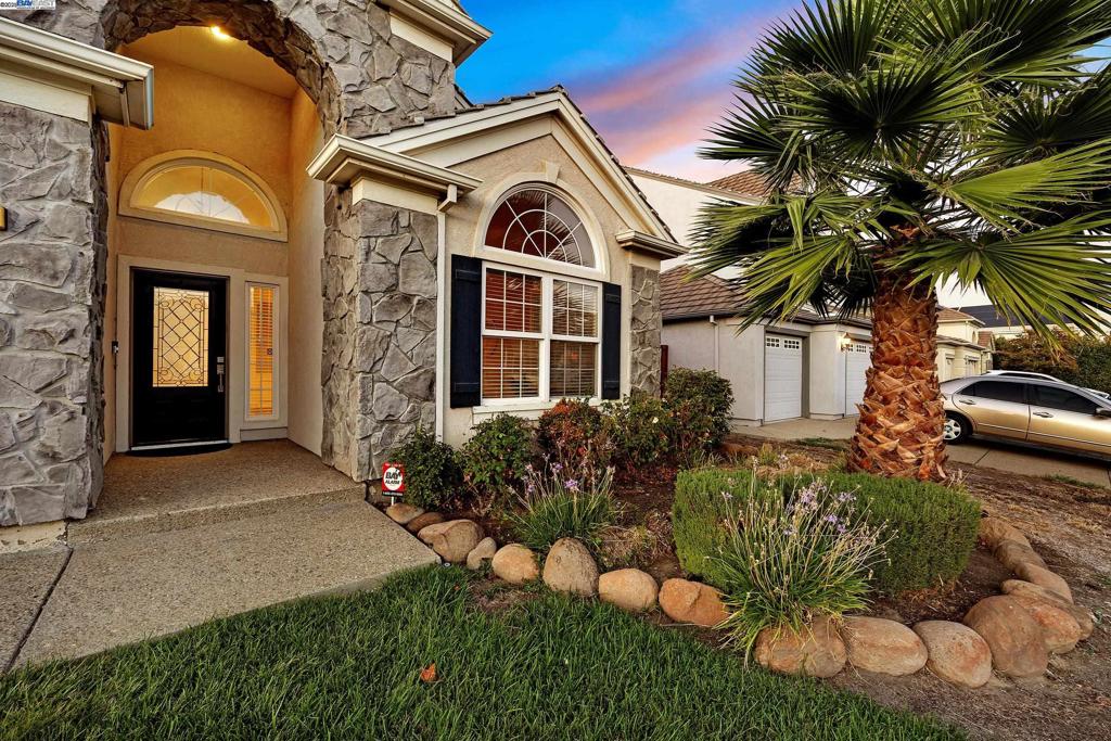 PULTE HORIZONS - Residential