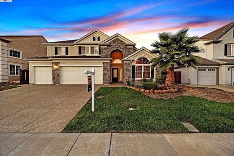 1335 Willowwood Ct Brentwood CA 94513