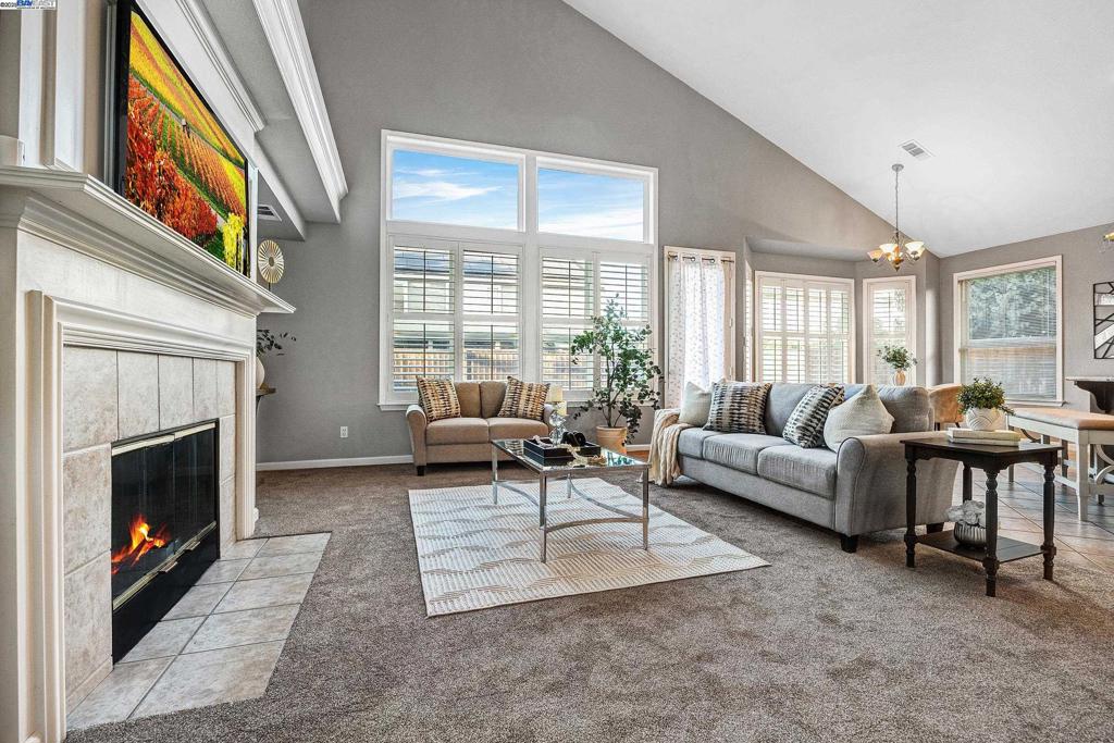 PULTE HORIZONS - Residential