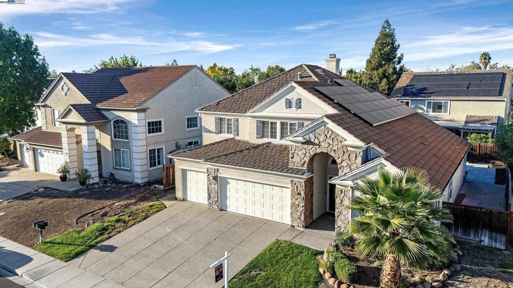 PULTE HORIZONS - Residential