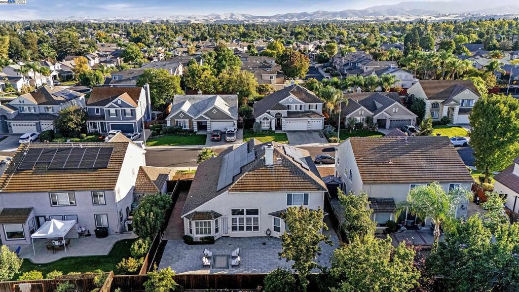 PULTE HORIZONS - Residential
